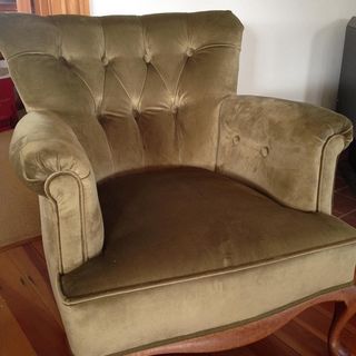 New velvet for a deep buttoned armchair
