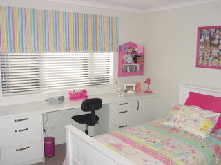 Roman with venetian blind