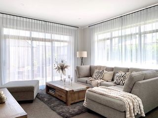 Inverted pleat curtains on 25mm rod