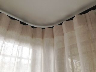 Inverted pleats on 25mm rod 