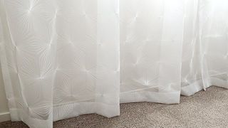 Sheer curtains 